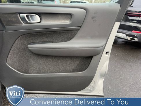 Certified 2023 Volvo C40 P8 Recharge Ultimate image 29
