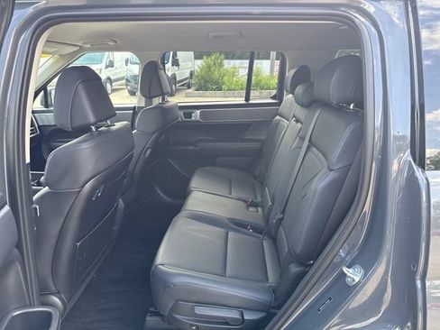Used 2026 Hyundai Santa Fe SEL AWD/4WD image 10