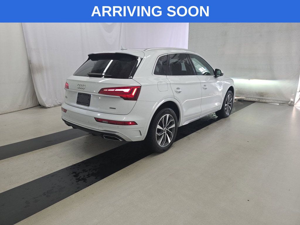 Used 2023 Audi Q5 2.0T Premium Plus w/ Premium Plus Package AWD/4WD image 3