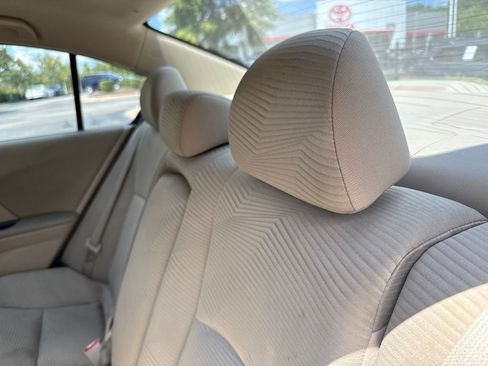 Used 2016 Honda Accord LX image 10