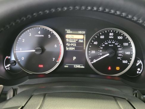 Certified 2025 Lexus IS 300 RWD image 21