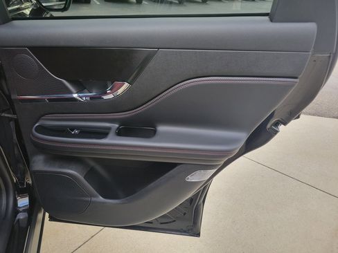 Certified 2024 Lincoln Corsair Reserve w/ Equipment Group 201A image 16