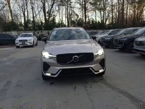 New 2026 Volvo XC60 B5 Ultra w/ Protection Package Premier image 3