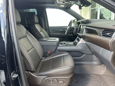 Used 2023 GMC Yukon Denali w/ Denali Reserve Package AWD/4WD image 22