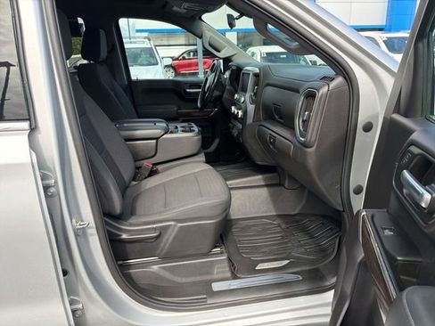 Used 2022 GMC Sierra 1500 SLE AWD/4WD image 15