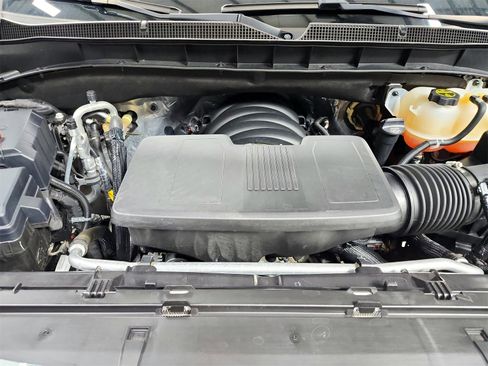 Used 2024 Chevrolet Tahoe Premier image 17