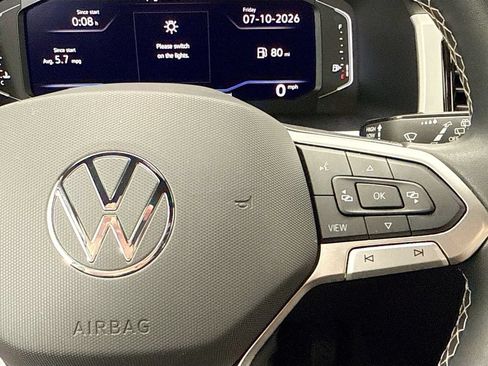Certified 2023 Volkswagen Atlas Cross Sport SE w/ Panoramic Sunroof Package FWD image 12