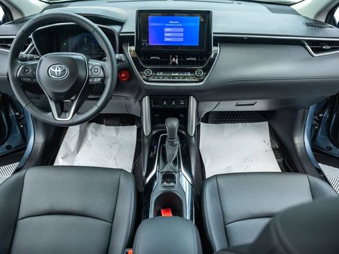 Certified 2024 Toyota Corolla Cross XLE w/ Convenience Package AWD/4WD image 21
