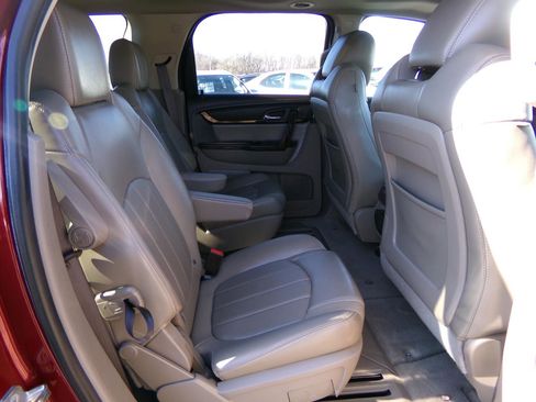 Used 2015 GMC Acadia Denali image 39
