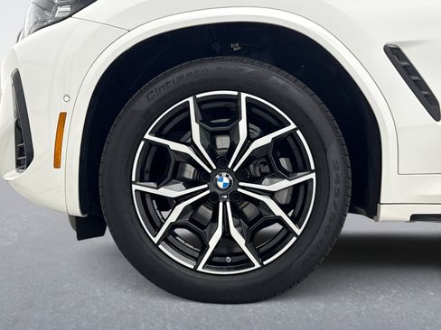 Used 2024 BMW X3 xDrive30i w/ Premium Package w/ZPA AWD/4WD image 27