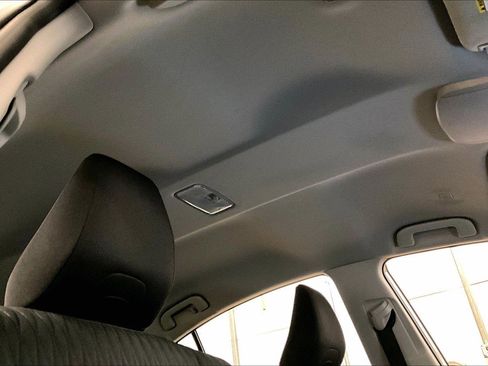 Used 2025 Toyota Camry LE image 21