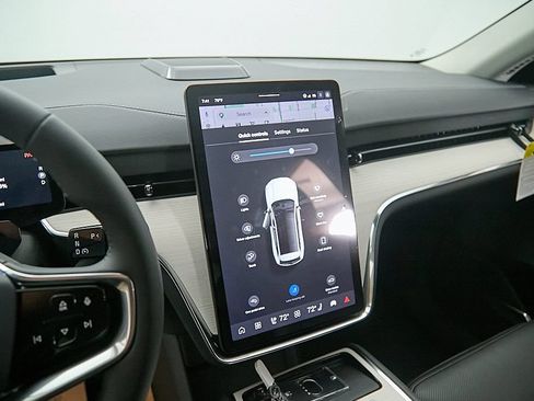 New 2026 Volvo EX90 Ultra AWD/4WD image 16