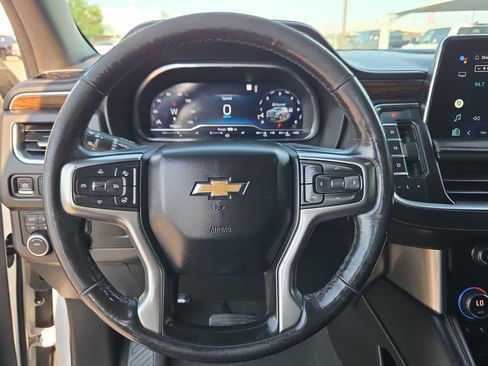 Used 2022 Chevrolet Tahoe Premier AWD/4WD image 19