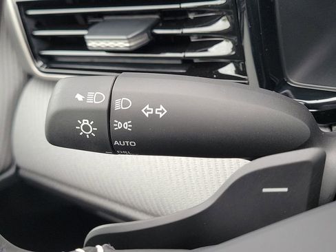 New 2026 Toyota Camry SE w/ Convenience Package FWD image 11