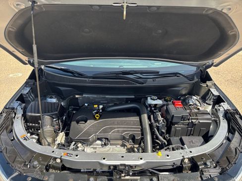 Used 2025 Chevrolet Equinox LT FWD image 32
