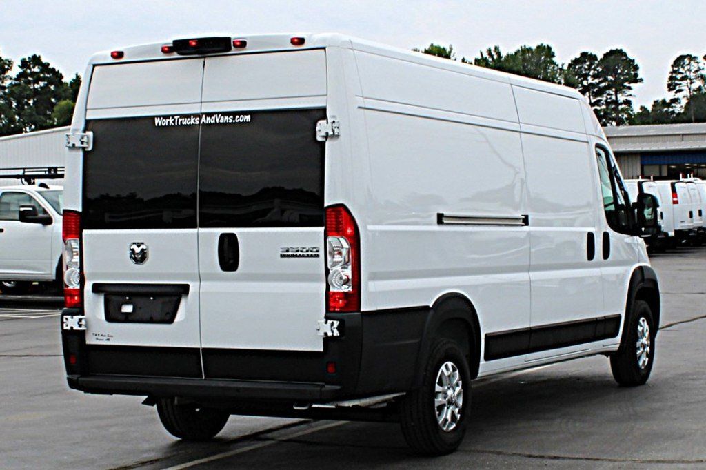 Used 2024 RAM ProMaster 3500 w/ Quick Order Package 22G SLT FWD image 5