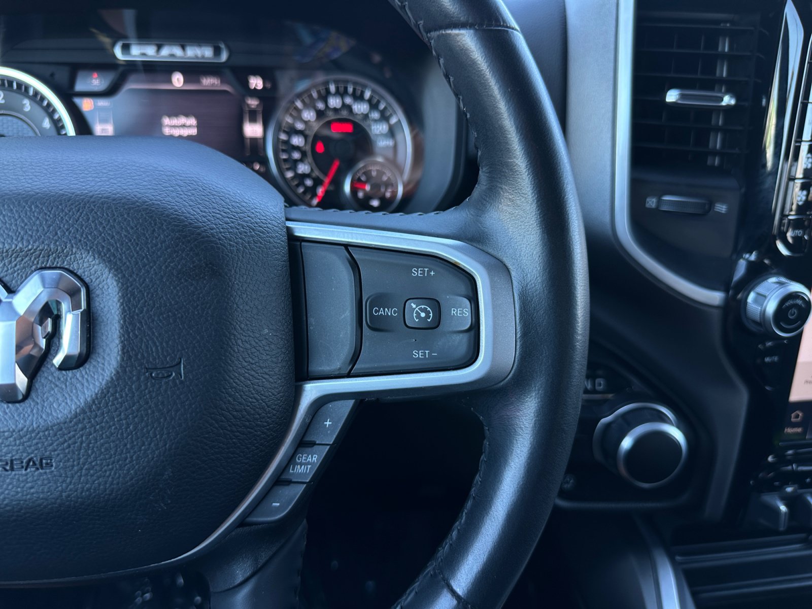 Used 2023 RAM 1500 Big Horn RWD image 22