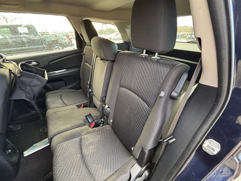 Used 2018 Dodge Journey SE w/ Connectivity Group image 9