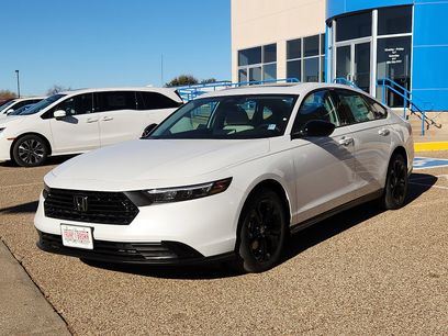 New 2025 Honda Accord SE