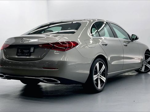 Used 2023 Mercedes-Benz C 300 Sedan image 5