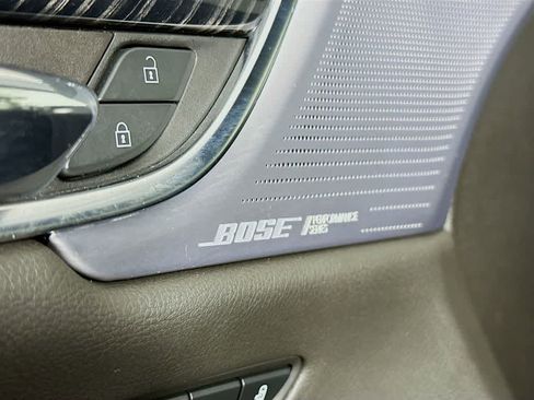 Used 2025 Cadillac XT6 Premium Luxury w/ LPO, Floor Liner Package image 29