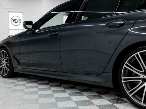 Used 2019 BMW 540i w/ M Sport Package RWD image 28