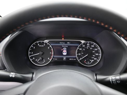 New 2025 Nissan Sentra SR image 12