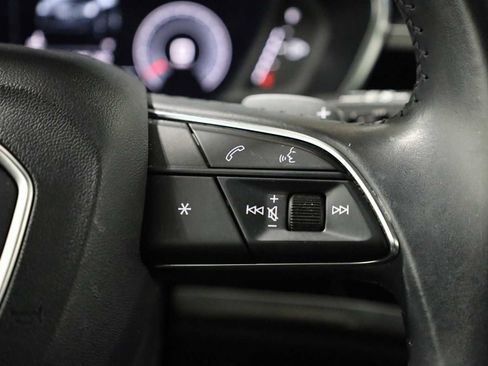 Used 2020 Audi Q3 2.0T Premium Plus w/ Premium Plus Package image 26