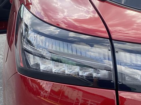 New 2025 Nissan Murano SV image 30