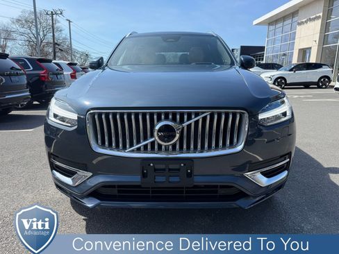 Used 2023 Volvo XC90 B6 Ultimate w/ Protection Package AWD/4WD image 3