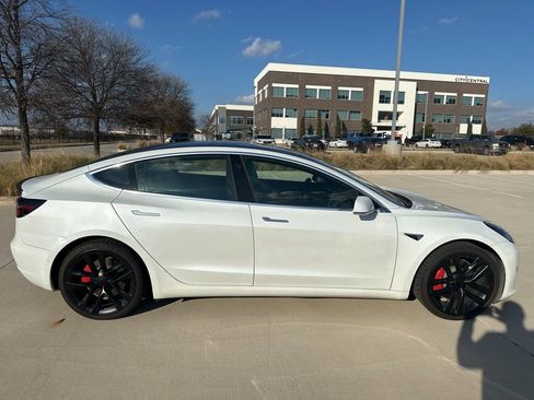 Used 2020 Tesla Model 3 Performance image 13