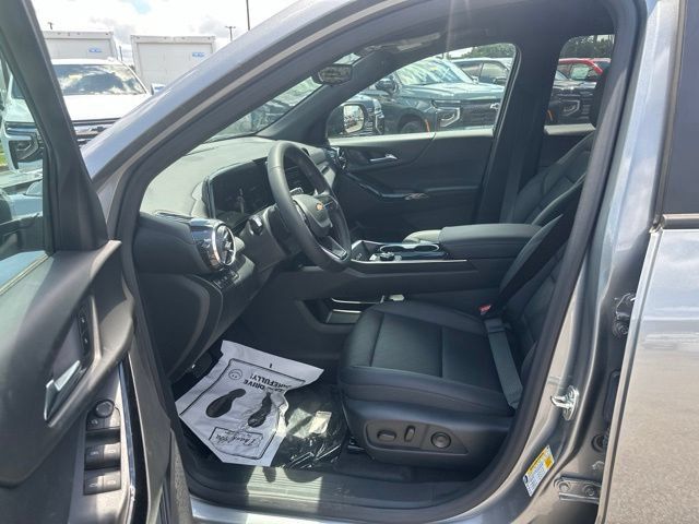 New 2026 Chevrolet Equinox LT w/ Convenience Package II FWD image 16