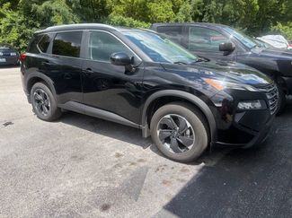 Used 2024 Nissan Rogue SV w/ SV Premium Package AWD/4WD video 1