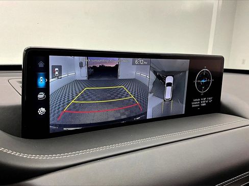 Used 2024 Genesis GV80 3.5T w/ Prestige Package image 21