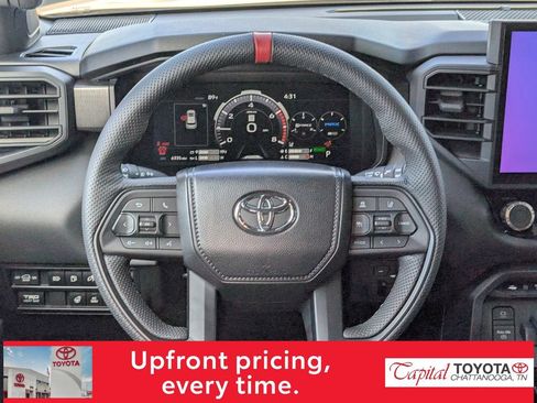 Used 2025 Toyota Sequoia TRD Pro AWD/4WD image 18