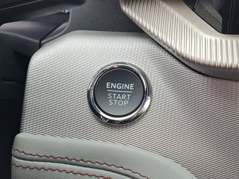 Used 2026 Ford Explorer Active w/ Active Comfort Package image 11