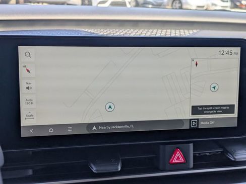 New 2026 Kia Carnival FWD image 22