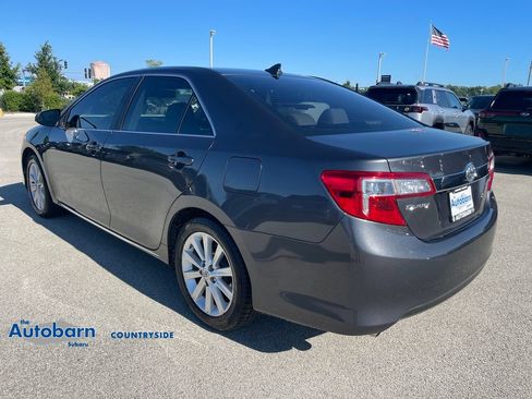 Used 2012 Toyota Camry XLE FWD image 3