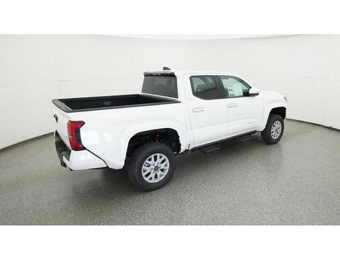 New 2026 Toyota Tacoma SR5 AWD/4WD image 9