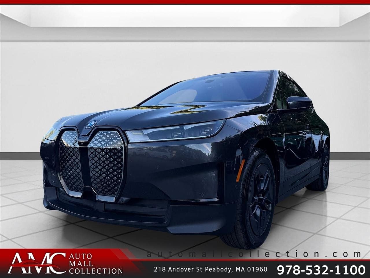 Used 2024 BMW iX xDrive50 AWD/4WD image 1