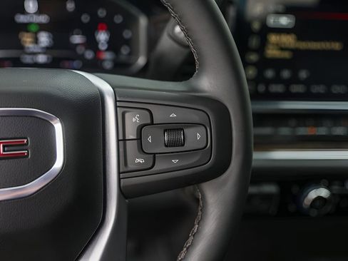 Certified 2025 GMC Sierra 1500 Elevation image 16