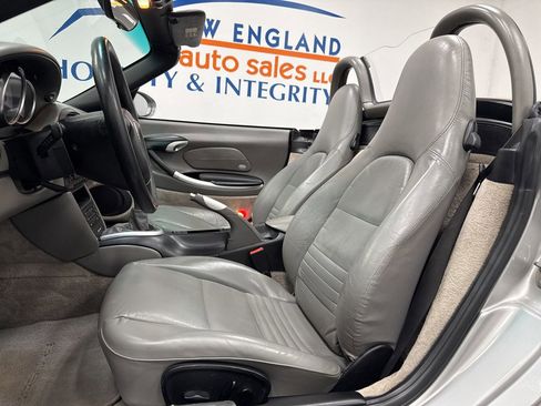 Used 2000 Porsche Boxster S RWD image 11