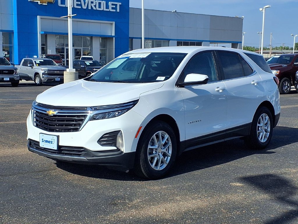 Used 2024 Chevrolet Equinox LT FWD image 3
