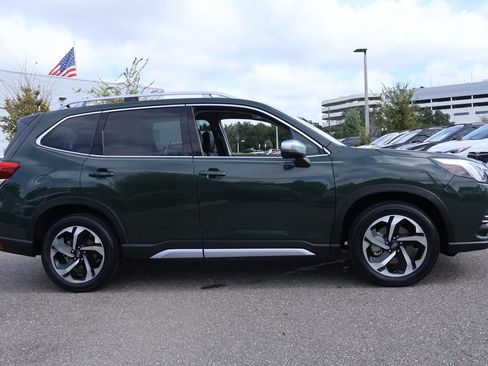 Used 2024 Subaru Forester Touring AWD/4WD image 11