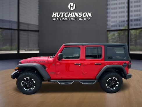 Used 2024 Jeep Wrangler Unlimited Rubicon w/ Technology Group AWD/4WD image 4