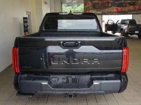 Used 2024 Toyota Tundra Limited w/ TRD Off-Road Package AWD/4WD image 17