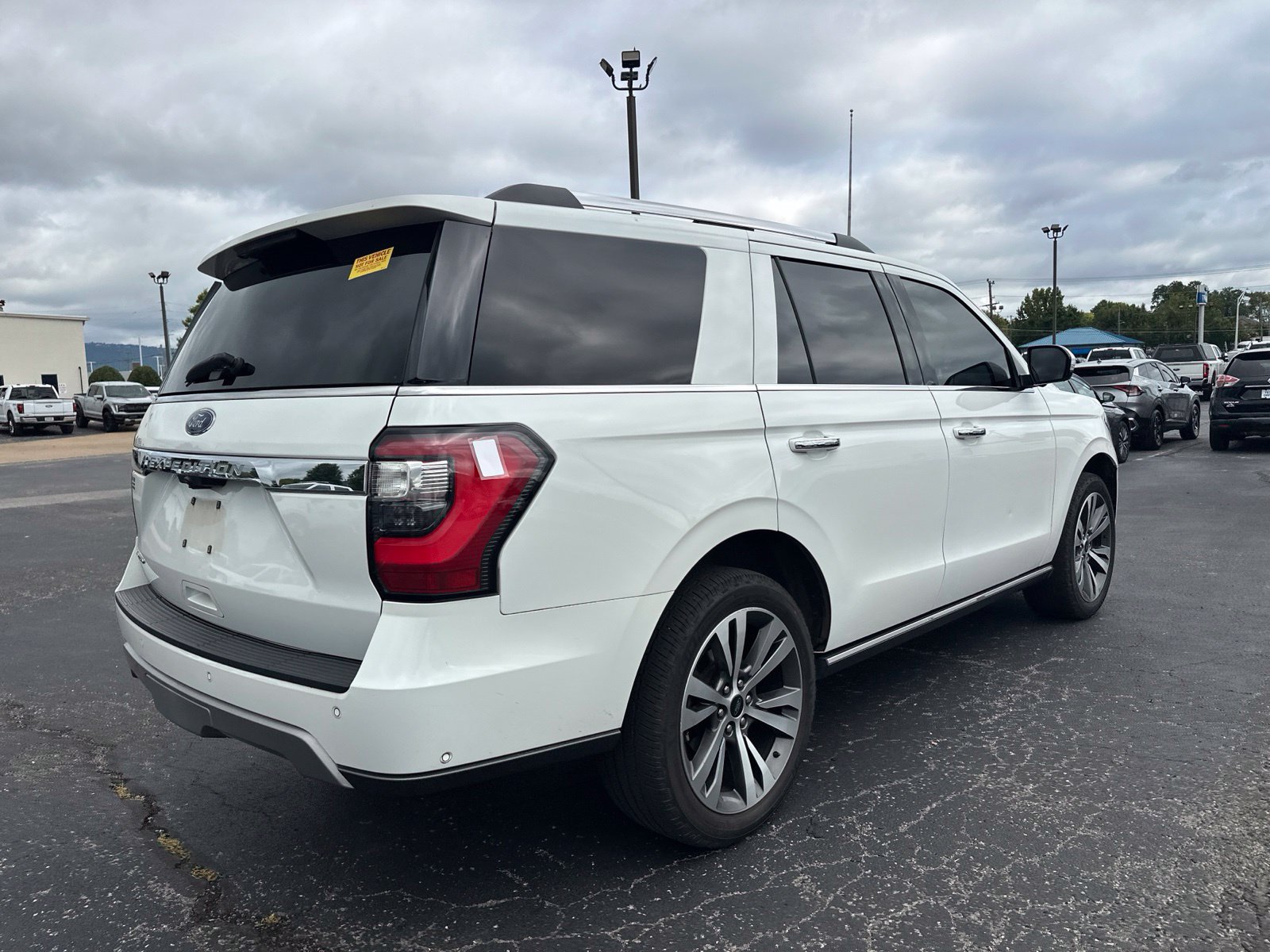 Used 2021 Ford Expedition Limited RWD image 5
