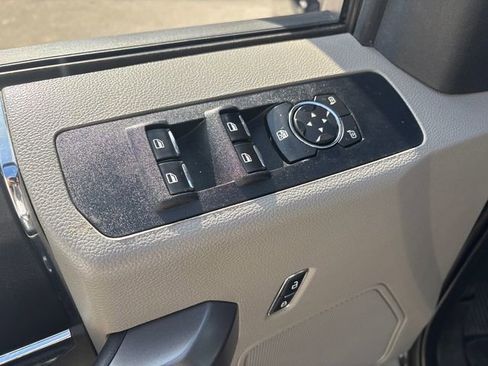 Used 2020 Ford F250 XLT w/ XLT Value Package image 18