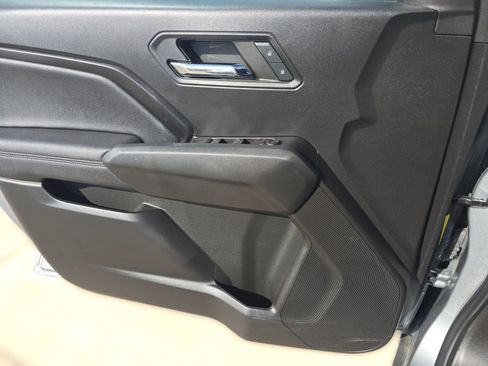 Used 2023 GMC Canyon Elevation w/ Trailering Package image 10