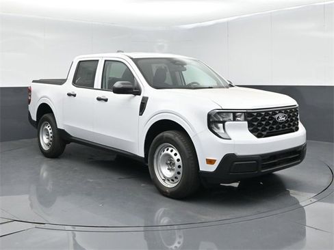 New 2026 Ford Maverick XL image 2